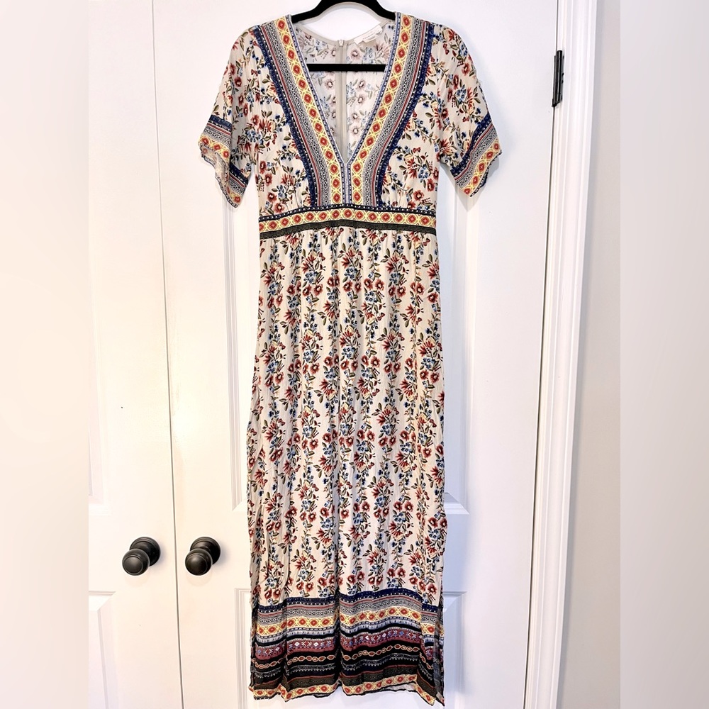 Urban Romantics Floral Maxi Dress Size M